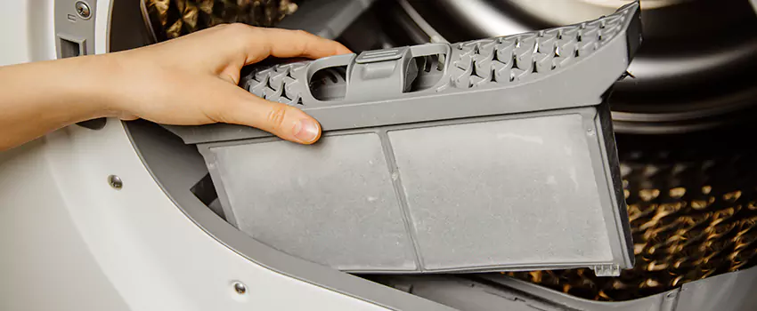Signs Of A Clogged Dryer Lint Trap in Salisbury, Maryland